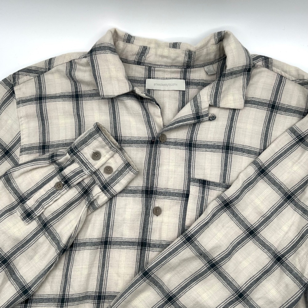Standard Cloth Mens Plaid Long Sleeve Button Up Shirt Med Urban Outfitters 0479‎